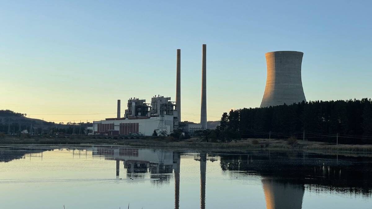 FUTURE: Could the old Wallerawang Power Station be home to a waste burning facility? Pictured here before demolition of decommissioned parts in 2021. FILE