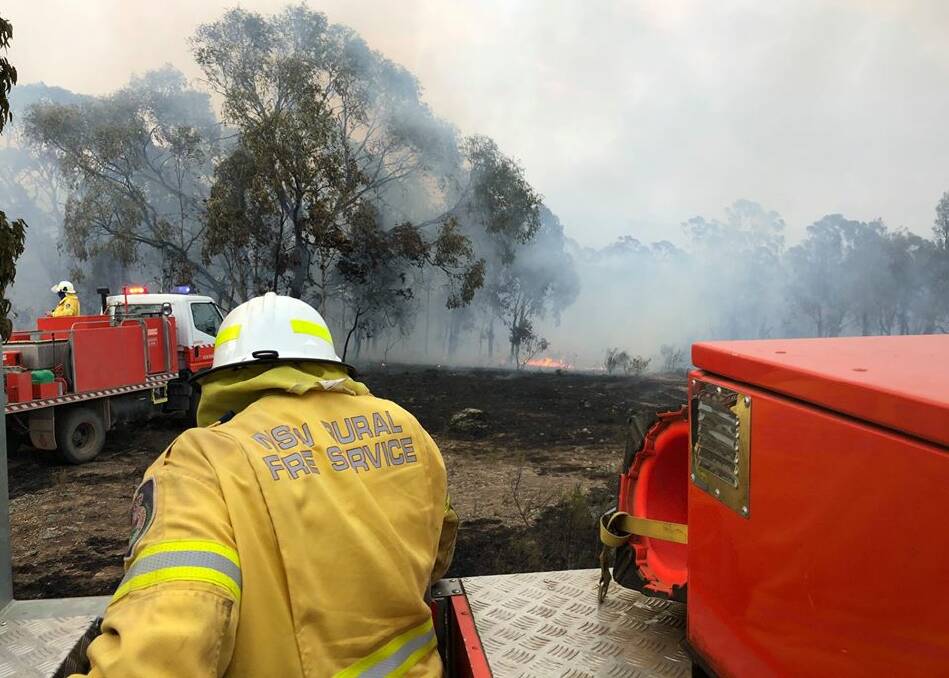 ON DUTY: The Palmers Oaky bushfire is among the massive bushfire burning in the Central West. Photo: GULGONG DC BRIGADE