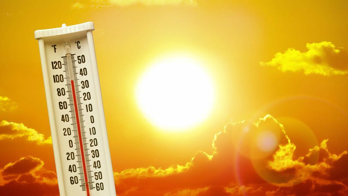 HOT DAYS: The heat is on with the mercury set to soar to 10 degrees above average in towns in this region. Photo: FILE