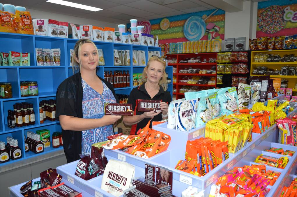 SUGARY GOODNESS: Marissa and Sharon Tofler at the Nelson Bay Lolly Bug. Picture: ALANNA TOMAZIN