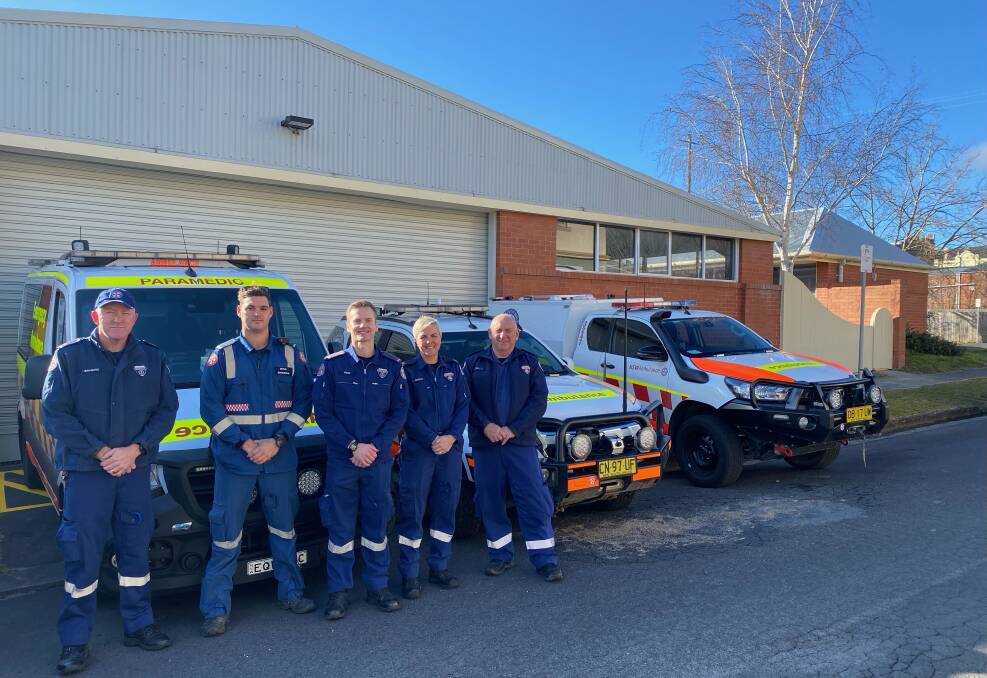 Lithgow branch station officer Mick Garvey, SOT paramedics Mitch Sorby, Chris Bucholtz and Stacey Phillips with inspector Ron Gavin. Photo: Supplied