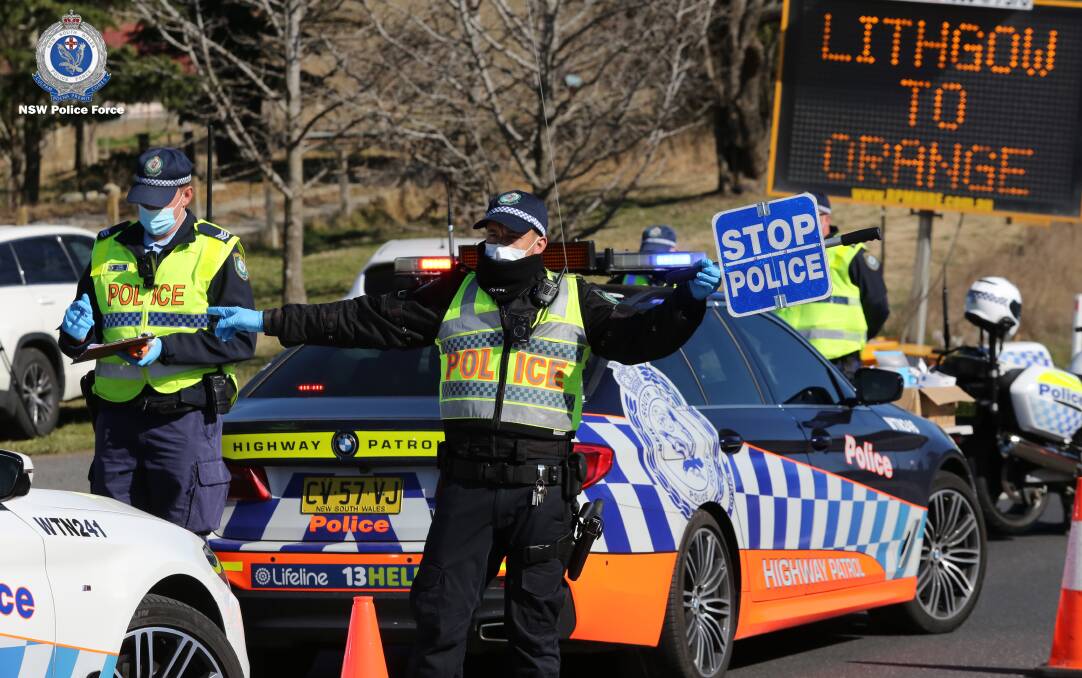 OPERATION STAY AT HOME: Chifley Police work at the RBT check-point on the Great Western Highway heading out of Lithgow. Photo: NSW Police Force/ Hightail