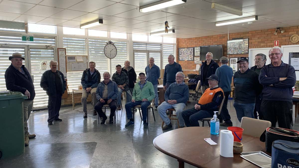 MATESHIP: Lithgow Men's Shed members hang out pre-lockdown. Photo: SUPPLIED