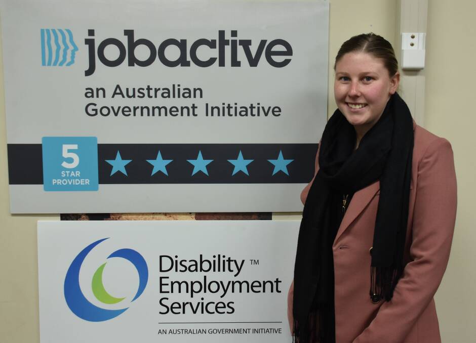 FIVE STAR: VERTO Lithgow work development officer Jessica Bennett with the five star rating. Picture: ALANNA TOMAZIN.