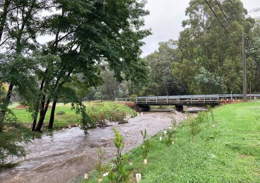 Flooding at Farmers Creek. Photo: SUPPLIED.